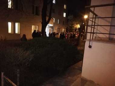 Incendiu în camera unui cămin studenţesc din Suceava / Focul a pornit de la un telefon pus la încărcat