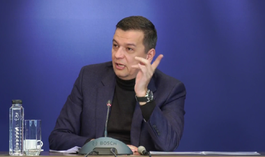 Grindeanu, despre autostrada Ploieşti-Braşov: S-a ajuns la un punct comun între ce doreşte CNAIR şi acele SF-uri, adică acele chestii ştiinţifico-fantastice cu care anumiţi proiectanţi au venit şi care duceau la preţuri de vreo 8 miliarde pe 150-160 km