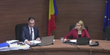 Consiliul Local Sector 3 a votat trei proiecte iniţiate de PNL, pentru înfiinţarea Grădinii Muzicale în incinta Parcului Gheorghe Petraşcu, a Clubului Sportiv Titanii – Sector 3 şi derularea mai multor programe destinate siguranţei rutiere