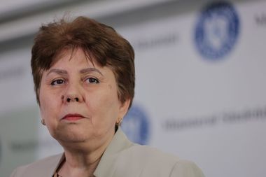 Adriana Pistol: Nu există niciun vaccin lipsă / Avem în plan ca, până la jumătatea acestui an, vaccinurile să fie livrate la cabinetul fiecărui medic şi el nu mai trebuie să se deplaseze la direcţiile de sănătate publică

