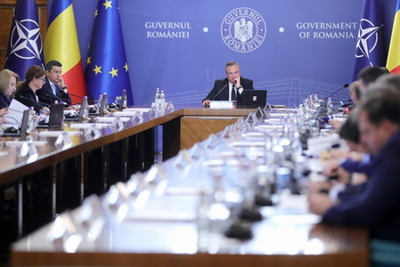 Guvernul a discutat despre calendarul procedurilor realizate de autorităţile române pentru rambursarea din fonduri europene a unei părţi din finanţarea necesară pentru măsura de sprijin destinată persoanelor vulnerabile