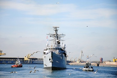 Fregata „Regele Ferdinand” va participa la Operaţia EUNAVFOR MED „IRINI”, în Marea Mediterană/ Militarii vor asigura respectarea embargoului ONU asupra armelor impus Libiei şi vor monitoriza traficul maritim  - FOTO

