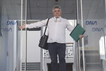 Fostul manager al Spitalului ”Nicolae Malaxa” Florin Secureanu, condamnat definitiv de Curtea de Apel Bucureşti la trei ani şi opt luni de închisoare
