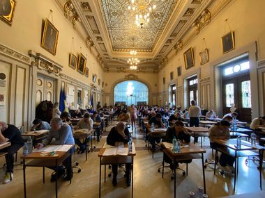 Sesiune extraordinară de Rezidenţiat în 14 mai - 962 de candidaţi pe 626 de locuri, din care aproape 100 pentru medicina de urgenţă. Poiană (Colegiul Medicilor): Problema cea mai delicată, repartiţia pe întreg teritoriul ţării 