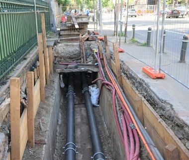 N. Dan: A fost realizată cu succes proba de presiune pe un tronson de 500 m de conductă nouă de termoficare de pe Calea Dorobanţilor, care urmează să fie dată în exploatare în cel mai scurt timp