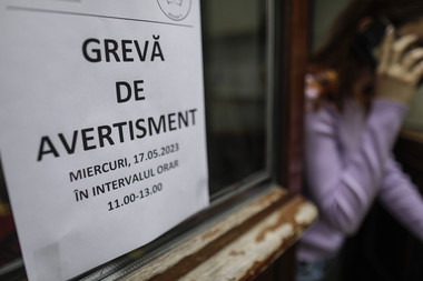 Întâlnire între reprezentanţii Ministerului Educaţiei şi ai sindicatelor din învăţământul preuniversitar: Avem încredere că vom găsi cele mai responsabile soluţii, atât pentru personalul din învăţământ, cât şi pentru elevii şi părinţii din România
