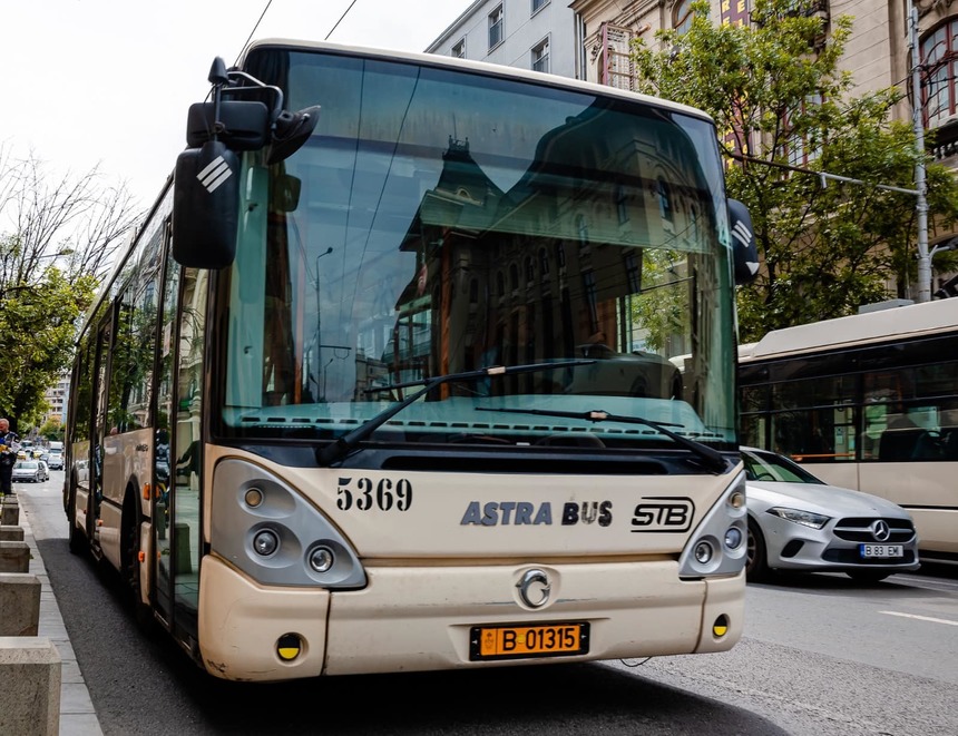 Nicuşor Dan: Troleibuzele Astra Irisbus aflate în circulaţie sunt recondiţionate de STB.  alte 100 de troleibuze noi, achizionate de PMB, vor intra pe traseu la începutul anului viitor