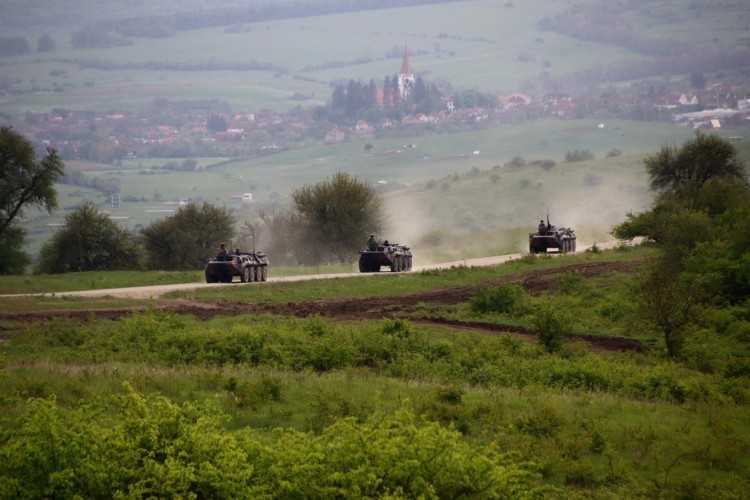 General român, noul şef de stat major al operaţiei EUFOR ALTHEA a Uniunii Europene în Bosnia şi Herţegovina / Participă peste 1.100 de militari din 22 de state

