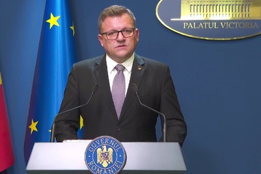 Ministrul Muncii a anunţat că, în urma discuţiilor cu reprezentanţii Comisiei Europene, a fost agreată creşterea treptată a vârstei de pensionare pentru toţi românii până la vârsta de 65 de ani