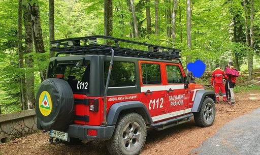 Două intervenţii ale Salvamont, în Prahova, la început de week- end / Un sportiv a fost recuperat după un accident / Un cioban care a făcut stop cardiac nu a putut fi resuscitat
