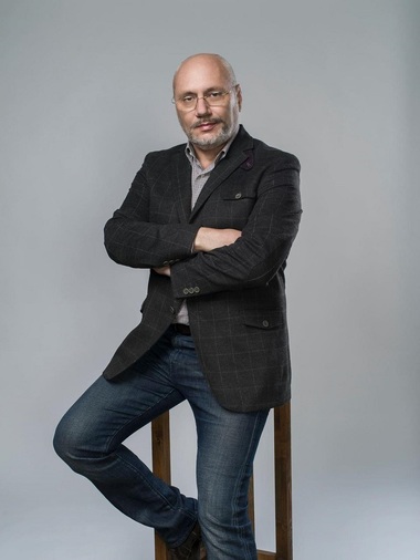 Dr. Cristian Andrei: Nu confundaţi manifestările depresiei adolescenţilor cu nişte capricii


