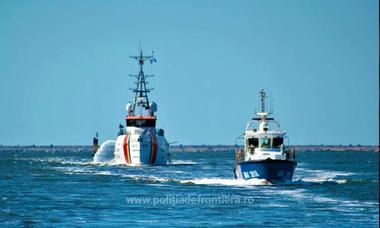 Poliţia de Frontieră a organizat în Marea Neagră un exerciţiu de gestionare a unui aflux masiv de migranţi 