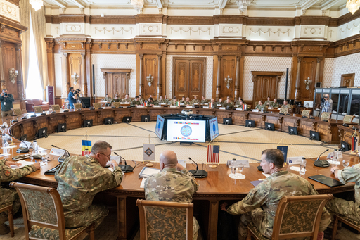 Generalul Daniel Petrescu: Regiunea Mării Negre este o zonă de interes strategic pentru NATO. Prezenţa consistentă a unor structuri aliate şi state precum România, din proximitatea războiului, contribuie la succesul pe care descurajarea îl joacă