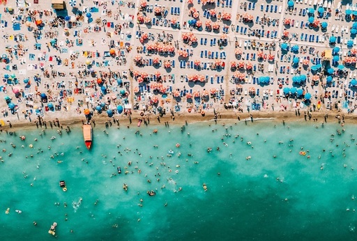 Ministrul Economiei, Ştefan Radu Oprea: Românii nu au niciun motiv să îşi anuleze vacanţele pe litoralul românesc! Nu există risc de îmbolnăvire cu holeră în Marea Neagră