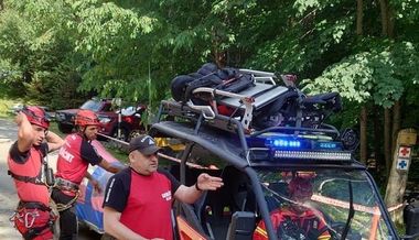 Acţiune a Salvamont Neamţ pentru recuperarea unei tinere care s-a accidentat în Ceahlău
