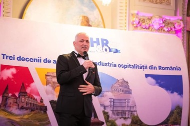Călin Ile: Majorarea TVA ar alimenta din nou migraţia către zona gri şi neagră a economiei / Evaziunea fiscală e o realitate în România şi în turism, este o măsură absurdă şi grăbită