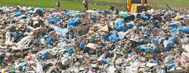 Ministrul Mediului afirmă că România riscă sancţiuni în valoare de zeci de milioane de euro din cauza depozitelor de deşeuri neecologizate