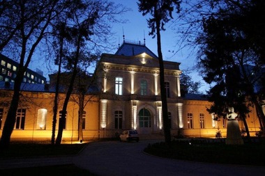 Nicuşor Dan anunţă că a fost aprobată finanţarea prin PNRR pentru o nouă secţie ATI neonatologie la Spitalul Filantropia şi dezvoltarea a două secţii ATI pentru nou-născuţi de la Malaxa şi Cantacuzino