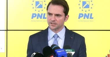 Burduja: Termoenergetica are o datorie de un miliard de lei către ELCEN. Ne temem că ELCEN nu va putea achiziţiona gaz pentru sezonul rece. I-am semnalat primarului general că datoria e foarte mare