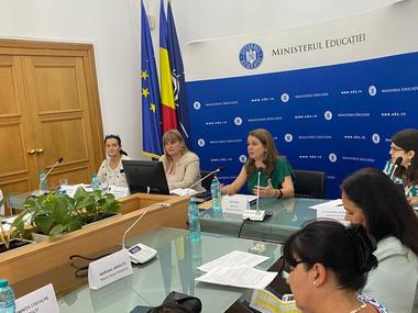 Observaţiile şi propunerile primite de Ministerul Educaţiei privind managementul cazurilor de violenţă asupra elevilor sau angajaţilor şcolilor, analizate/ Deca: Avem un traseu uşor de urmărit, oferă posibilitatea intervenţiei rapide şi coordonate