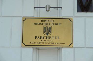 UPDATE - Cei doi asociaţi ai firmei care deţinea staţia GPL de la Crevedia, arestaţi pentru 30 de zile. Decizia nu e definitivă/ Aceştia ar fi promovat, repetat şi sistematic, încălcarea legii privind operaţiunile cu GPL/ Sechestru pe bunuri şi conturi