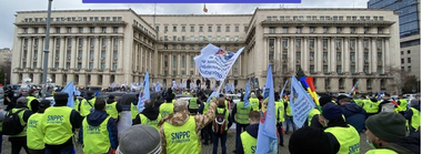 Sindicaliştii din MAI vor picheta marţi sediul instituţiei / Revendicările poliţiştilor