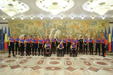 Ministerul Apărării: Echipa Invictus se întoarce acasă, cu 13 medalii - patru de aur, cinci de argint şi patru de bronz