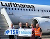 Arbitrul Ovidiu Haţegan, pasagerul cu numărul un milion din acest an pe Aeroportul Internaţional Timişoara