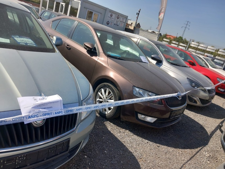 Prahova: Peste 400 de autovehicule rulate, oprite de la vânzare de comisarii de la ANPC