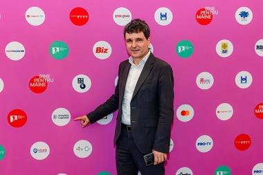 Nicuşor Dan: Nu există o cantitate suficientă de reacţie pentru ce se întâmplă în România, în privinţa legilor care sunt încălcate în mod sistematic şi a instituţiilor care nu funcţionează de ani de zile. Trebuie să facem mai mult în acest sens