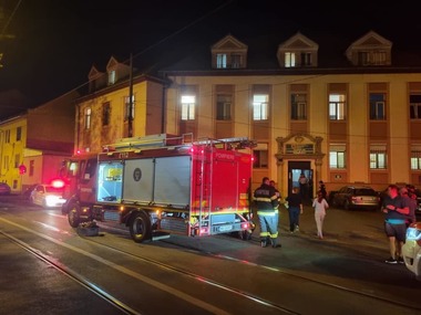 UPDATE - Degajări de fum într-o cameră tehnică a Spitalului de Copii din Timişoara/ 58 de persoane, evacuate/ Precizările managerului spitalului şi ale MS/ În urmă cu un an, la acelaşi spital a avut loc un incident similar