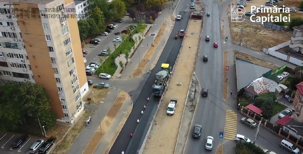 Nicuşor Dan: Se asfaltează tronsonul cuprins între intersecţia cu străzile Braşov şi Râul Doamnei din Prelungirea Ghencea - VIDEO