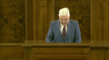 Angel Tîlvăr, ministrul Apărării, explicaţii în Senat despre dronele căzute în Tulcea: Expertizele tehnice sunt finalizate iar raportul a fost înaintat Parchetului General / Teritoriul României nu a fost vizat, impactul fiind de natură accidentală