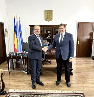 Ministrul Sănătăţii, Alexandru Rafila, întâlnire cu Andrew Noble, Ambasador al Regatului Unit al Marii Britanii şi Irlandei de Nord în România, la finalul mandatului acestuia în ţara noastră