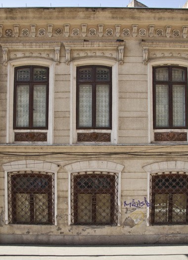 Nicuşor Dan invită firmele să se înscrie la licitaţia pentru lucrările de consolidare şi renovare a Muzeului Gheorghe Tattarescu / Valoarea finanţării prin PNRR este de 12,9 milioane lei