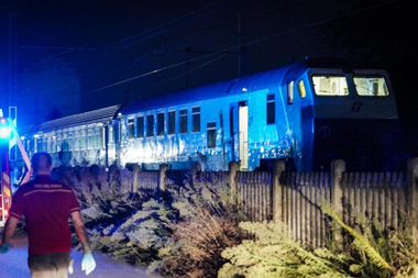 Incendiu la un tren în gara Bârnova din judeţul Iaşi. 110 persoane s-au autoevacuat, nu s-au înregistrat victime
