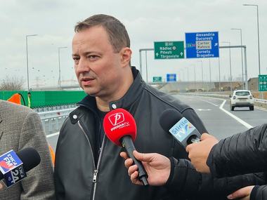 Şeful CNAIR, Cristian Pistol, despre impactul Autostrăzii A0: Tot ce înseamnă traficul de tranzit dinspre Nădlac spre Constanţa va circula acum pe această autostradă, astfel încât Bucureştiul şi zona limitrofă lui nu va mai fi afectată