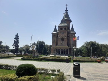 Un defibrilator urmează să fie montat la Catedrala Mitropolitană din Timişoara