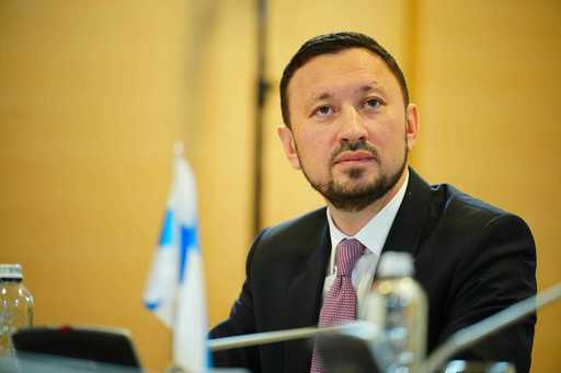 Ministrul Mediului: Vom plăti garanţie doar pentru ambalajele din SGR. Vor circula, în paralel, vechile stocuri. Pe măsură ce acele stocuri vor fi epuizate, în locul lor vor apărea pe raft ambalajele cu sigla SGR