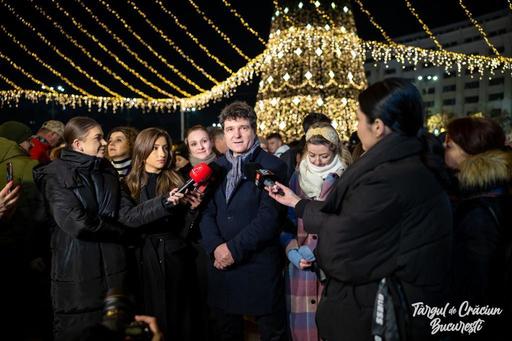 Nicuşor Dan, la deschiderea Târgului de Crăciun: E un târg gratuit. Îi aşteptăm pe bucureşteni în fiecare zi, până în 26 decembrie - FOTO 