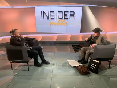 Grigore Leşe: Ce înseamnă patriot? Vine de 1 Decembrie îmbrăcat în haine ţărăneşti. Şi-l întreb: ”Ale cui sunt hainele?”. ”Le-am împrumutat pentru 1 Decembrie, că aşa ne-au spus de la primărie”
