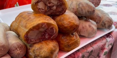 Constanţa: Control ANPC la un târg de la Pavilion Expoziţional / Produse alimentare retrase de la vânzare deoarece erau depozitate la o temperatură de 17 grade - VIDEO