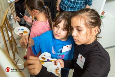 Salvaţi Copiii: Rezultatele testelor PISA arată o creştere a decalajului dintre rezultatele obţinute de copiii din familii sărace faţă de cele ale elevilor consideraţi „avantajaţi” /Stagnare în ceea ce priveşte capacitatea elevilor de a înţelege un text 
