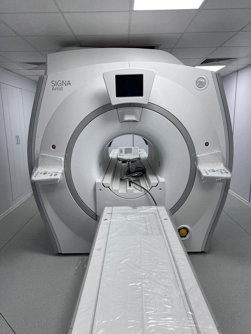 Alexandru Rafila anunţă investiţii susţinute de Ministerul Sănătăţii pentru achiziţionarea unor aparate de RMN şi PET-CT pentru Spitalul de Boli Infecţioase din Timişoara