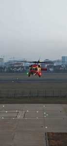 Al şaselea elicopter Black Hawk destinat intervenţiilor în situaţii de urgenţă a ajuns în România / Elicopterul destinat Poliţiei Române va ajunge în zilele următoare