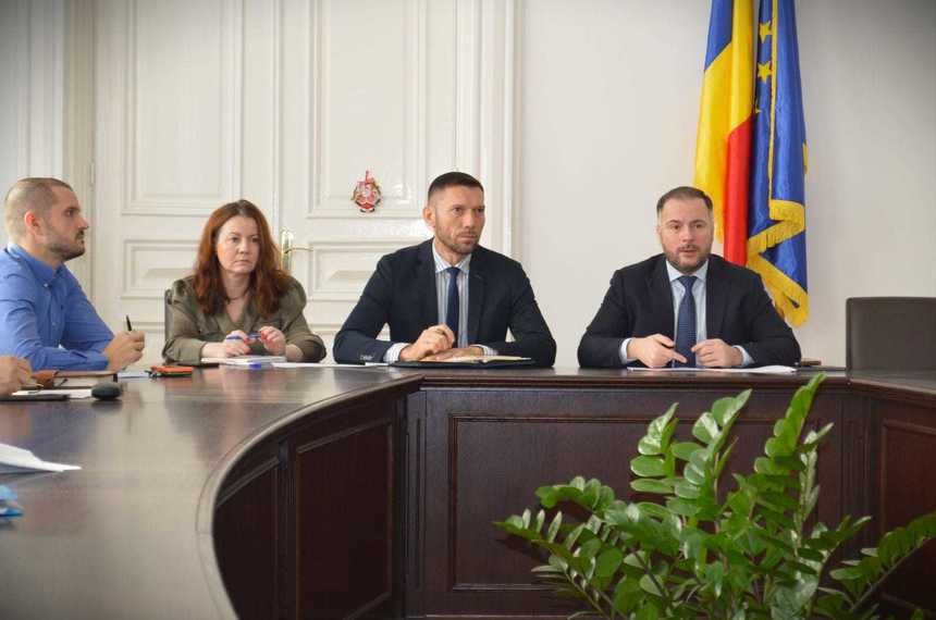 Prefectul Capitalei, Rareş Hopincă: Am semnat Acordul cadru de colaborare în domeniul drogurilor pentru perioada 2024-2026, un pas semnificativ pentru combaterea consumului de droguri în rândul tinerilor