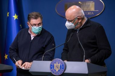 Şi Comisia de specialitate ATI din Ministerul Sănătăţii critică Strategia de consolidare a rolului DSU propusă de Raed Arafat: Ministerele Sănătăţii şi Educaţiei nu sunt în circuitul de avizare / E inacceptabilă şi propunem retragerea