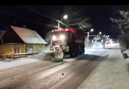 Centrul Infotrafic -  Ninge viscolit, cu depunere de strat de zăpadă pe suprafaţa carosabilă în judeţele Bistriţa-Năsăud, Maramureş, Suceava, precum şi pe Autostrada A1 Sibiu – Deva - VIDEO