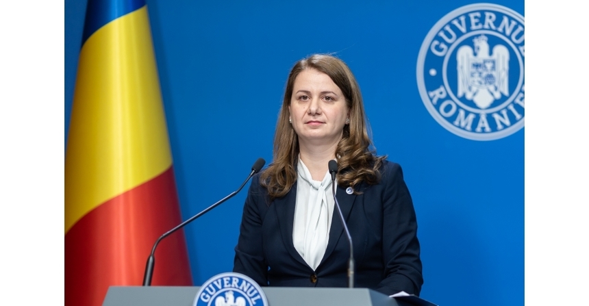 Ligia Deca a anunţat că Guvernul va aloca, vineri, peste 3 milioane lei  către autorităţile publice locale, pentru plata burselor elevilor din învăţământul preuniversitar particular şi confesional