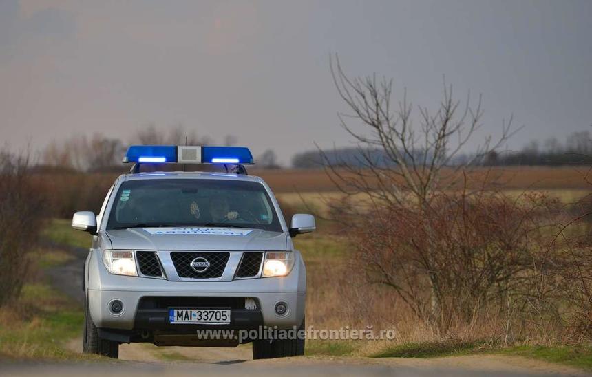 Un bărbat din Turcia îndepărtat din ţară sub escortă de poliţiştii de imigrări din Constanţa